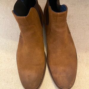 Medium brown Chukka boot very gently worn.